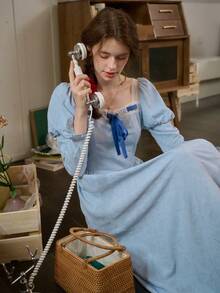 女士复古蓝色中长连衣裙，方领，蕾丝边饰，泡泡长袖，优雅田园风连衣裙 - 藍色 - 查看 8