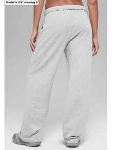 Alo Yoga Accolade Straight Leg Sweatpant (Unisex) - Light Grey - View 3