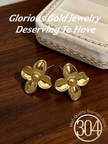 2 Pcs Of Women's 18K Gold Flower Ear Studs As A Women's Earpiece, Featuring Intricate Texture, Hammered Finish, Substantial Earpiece, Low-Allergenic Stainless Steel Material, Simple Design, Suitable As A Birthday Gift. - Gold - View 2