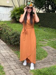 Women's Elegant And Comfortable Wrap Dress - Campaign - 淺棕色直髮 - 查看 4