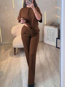 Women's Casual Comfortable Solid Color Short Sleeve Top And Elastic Waist Pocket Pants 2 Pieces Set, Soft Polyester-Spandex Fabric, Spring/Summer Elegant - Brown 90 - View 2