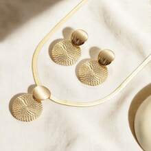Gold Disc Pendant Necklace Set, Geometric Textured Earrings, Elegant Layered Jewelry - Round Set - View 4