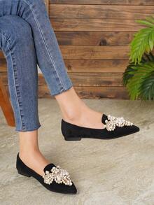 Women's Pointed Toe Retro Versatile Elegant Comfortable Casual Flat Shoes - Black - View 1