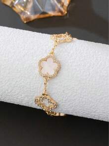 1pc Luxury Elegant Crystal Four-Leaf Clover Hollow Flower Bracelet (Excluding Gift Box) - White - View 3