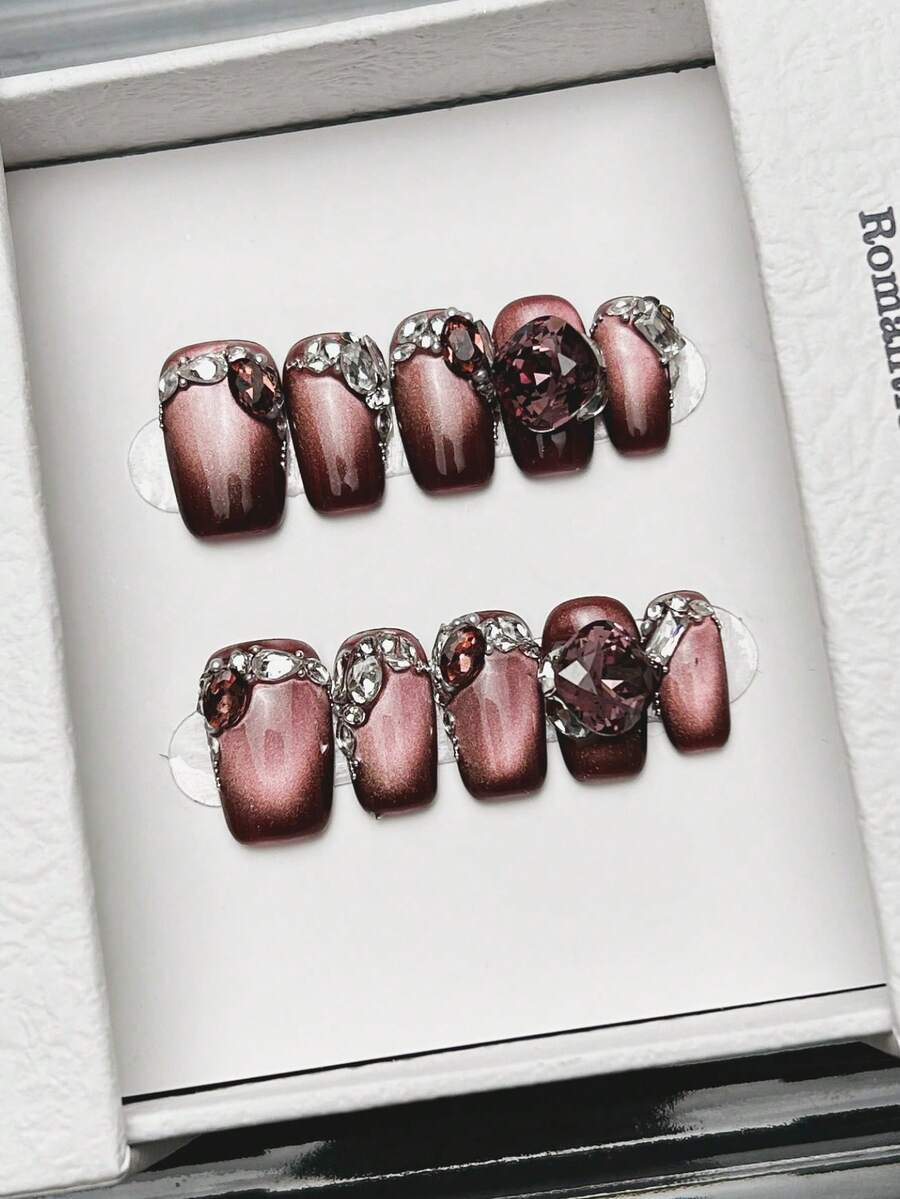 10 móng tay giả vuông thủ công, móng acrylic dán, cỡ trung bình, màu tím nhẹ nhàng, kiểu mắt mèo nổi bật, đính đá lớn hình kim cương và ngọc trai, kiểu móng cá tính, thanh lịch, đơn giản cho mùa xuân, móng dán mùa hè, thích hợp cho tiệc tùng, hẹn hò, đi biển, nghỉ dưỡng nhiệt đới, tự làm móng nghệ thuật, thích hợp làm quà tặng cho phụ nữ và bé gái. - Nhiều màu - Xem 1