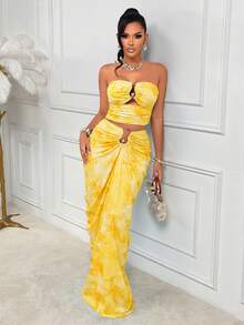 Sultry Sol Amarilo Women's Colorful Print & Solid 2-Piece Set - Strapless Fitted Metal Buckle Top And Ruched Waist Skirt, Vacation/Beach Casual, Spring/Summer - Yellow - View 8