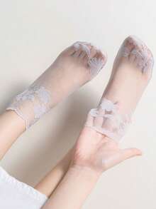 chuanwa（2） 1/5/10 Đôi tất ngắn cổ thấp bằng ren trong suốt kiểu Lolita dành cho nữ, họa tiết lá phong, mỏng nhẹ, chống trượt, thích hợp cho mùa xuân và mùa hè. - Nhiều màu - Xem 5