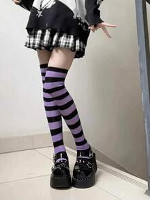 Women's Striped Over-The-Knee Socks, Fashionable Colorful Stripes, Long Socks, Girls' Socks, Party Socks, Dance Socks, Punk Style, Rock Star Style, Suitable For Daily Wear, Y2k, Comfortable. - 紫色和黑色條紋 - 均碼 - 查看 2
