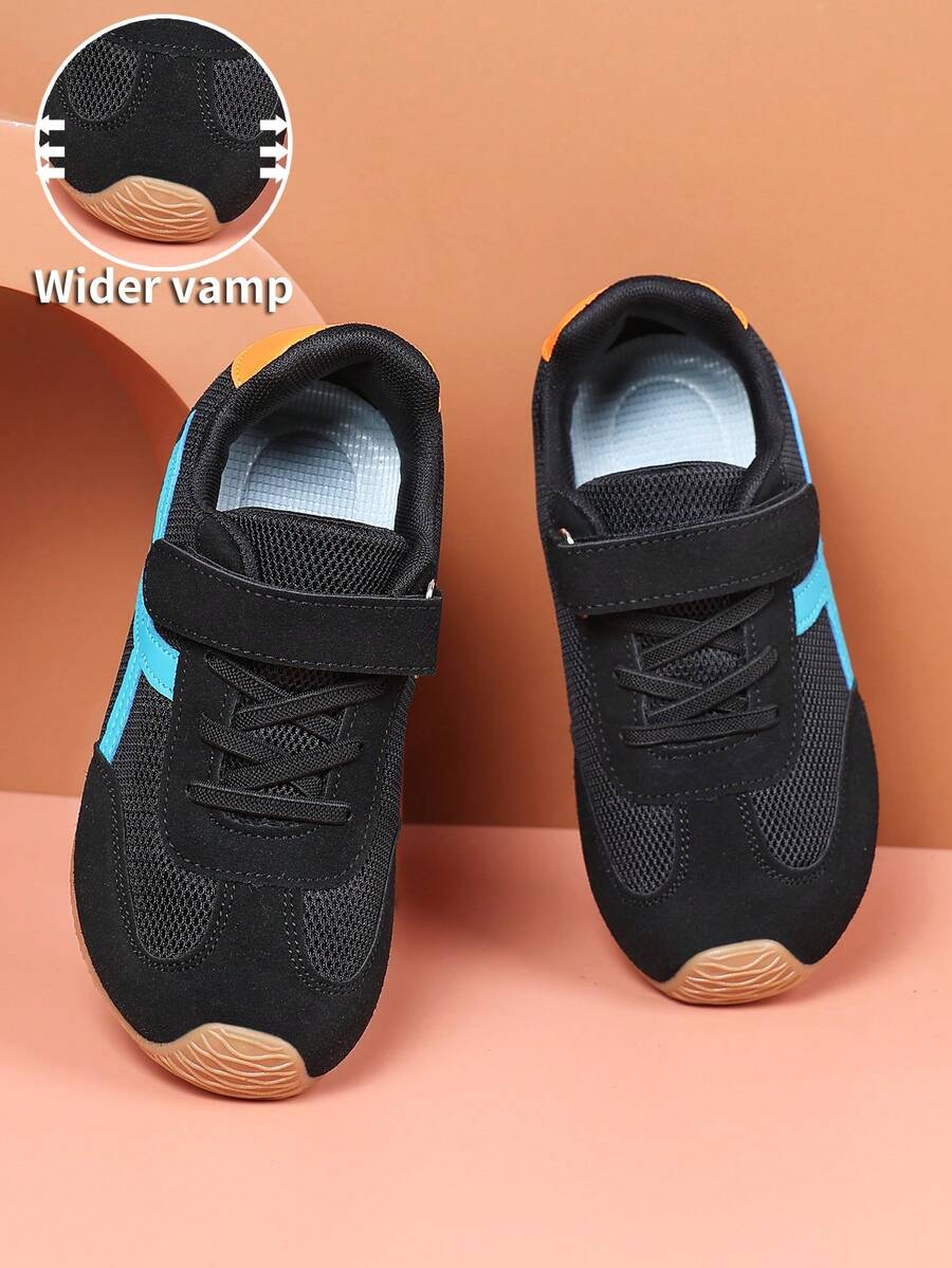 1 Pair Children's Sports Shoes, Snug Fit, Casual Minimalist Comfortable Fashion Non-Slip Outsole Breathable Lining Colorblock Suitable For Daily Outdoor Travel Student Campus Sports Streetwear - Black - View 1