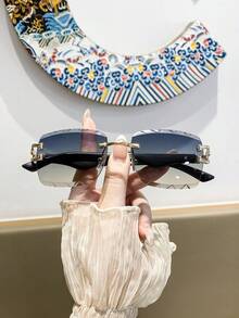 1 Cặp kính vuông không gọng bằng kim loại, kiểu dáng retro thời trang, phù hợp cho các bữa tiệc, chụp ảnh và sử dụng hàng ngày. - Nhiều màu - Xem 16