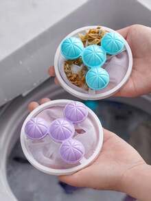 1個花紋洗衣機濾球通用網袋，洗滌時可輕鬆收集毛屑、頭髮、紙屑及其他雜質，浮動設計隨水流旋轉，不纏繞衣物且不影響洗滌，適用於所有類型洗衣機，讓洗衣更乾淨 - 多色 - 查看 5