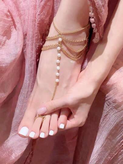 24 miếng dán móng chân ngắn họa tiết da báo đen ánh vàng, thích hợp cho nữ sử dụng hàng ngày, khi đi du lịch và nghỉ dưỡng.