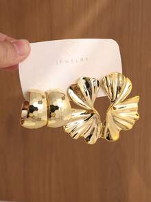 4/6/16pcs Exaggerated Eternal Flower C-Shaped Left & Right Flower Earring Set, Suitable For Daily And Festival Wear, Made Of ABS Resin With UV Non-Fading Technology - Gold - View 12