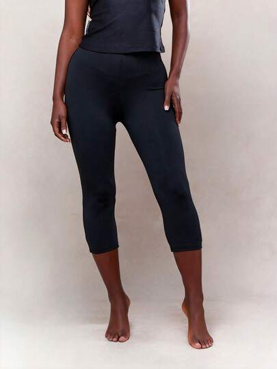 Quần legging lửng cạp cao mềm mại như bơ - Không xuyên thấu, chống lộ nội y, ôm bụng, hoàn hảo cho phòng tập, chạy bộ và mặc hàng ngày.
