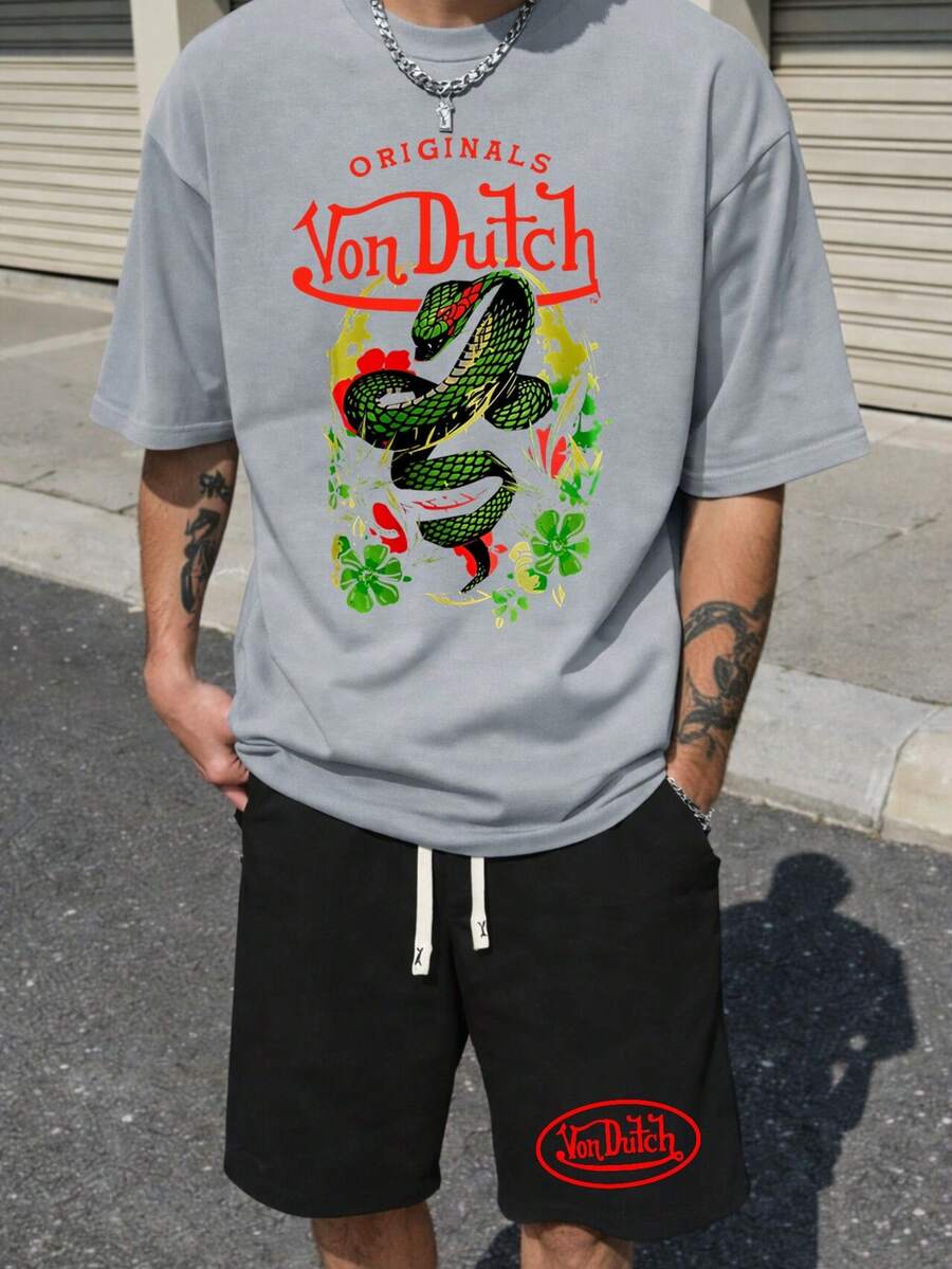 2pcs Men Creative Short Sleeve Print T-Shirt & Shorts Set Dragon And Floral Pattern With Vons Dutch Text Streetwear Soft Fabric Breathable Print T-Shirt & Shorts Set - 灰色和黑色 - 查看 1