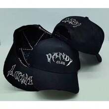 Gorra DANDY Oscura: Estilo Gótico Urbano con Letras Metálicas y Detalles de Corte para un Look Rebelde - Negro - Ver 4