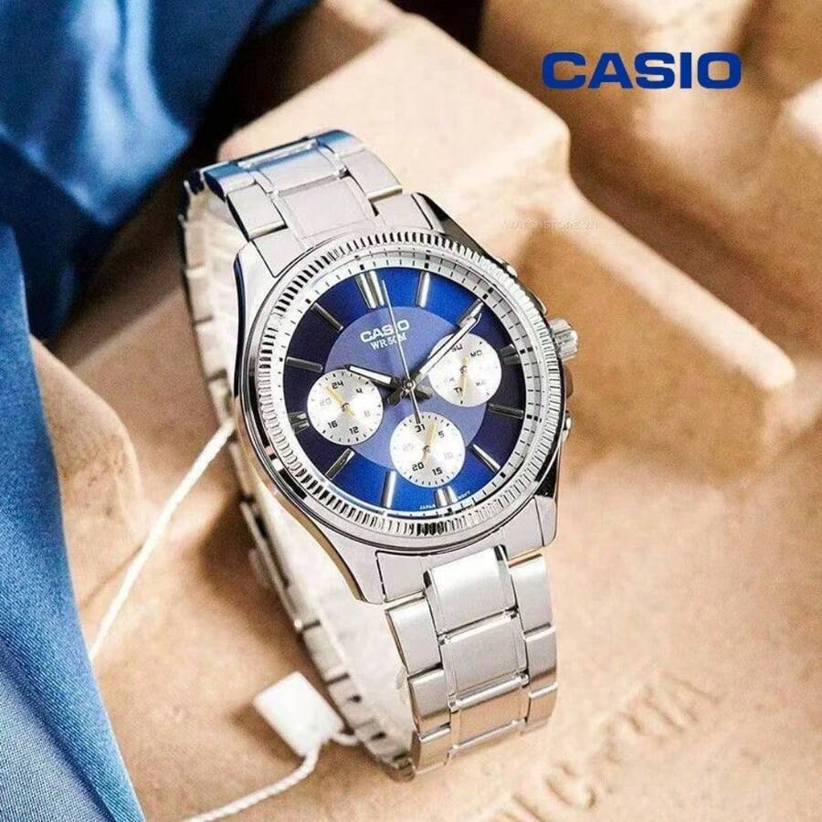 Đồng hồ bấm giờ Casio nam, mặt số xanh dương, dây thép không gỉ, chống nước 50M, hiển thị ngày và tuần, máy quartz, model MMTP-1375D-2A1V - Một cỡ - Xem 1
