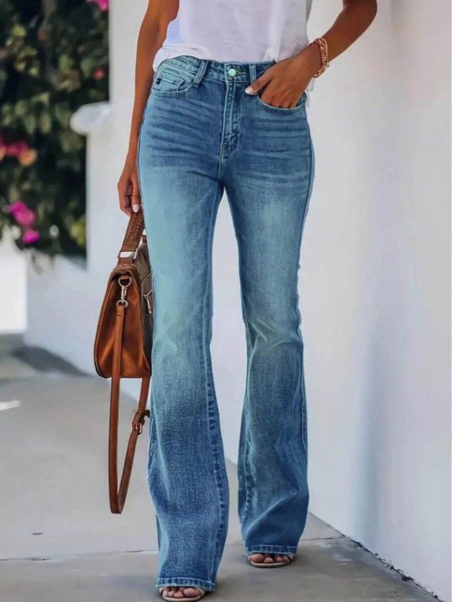 Woman Blue High Waist Flare Jeans – Slim Fit Bootcut Denim Pants - Blue - View 1