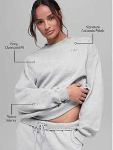 Alo Yoga Accolade Crew Neck Pullover Unisex - 淺灰色 - 查看 5