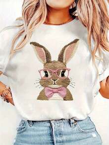 Camiseta de verano holgada para mujer con estampado de un conejo con gafas de montura rosa y un lazo.Top versátil de manga corta, cómodo y transpirable.Diseño clásico de cuello redondo, adecuado para el uso diario, citas o ropa casual. - Blanco - Ver 4