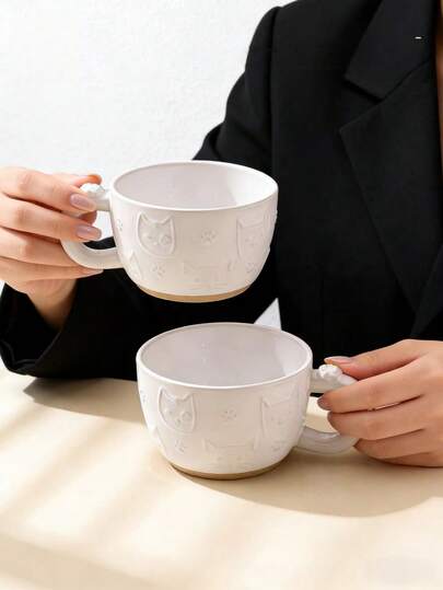 1pc Elegant Embossed Cat Design Ceramic Mug, High-Quality Handhold Coffee Cup, Stylish Couple Teacup For Home, Cafe, Living Room, Office, Gift