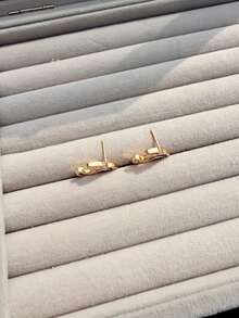 2只装时尚精致镂空珐琅白色耳环，女士款 - 金色 - 查看 3