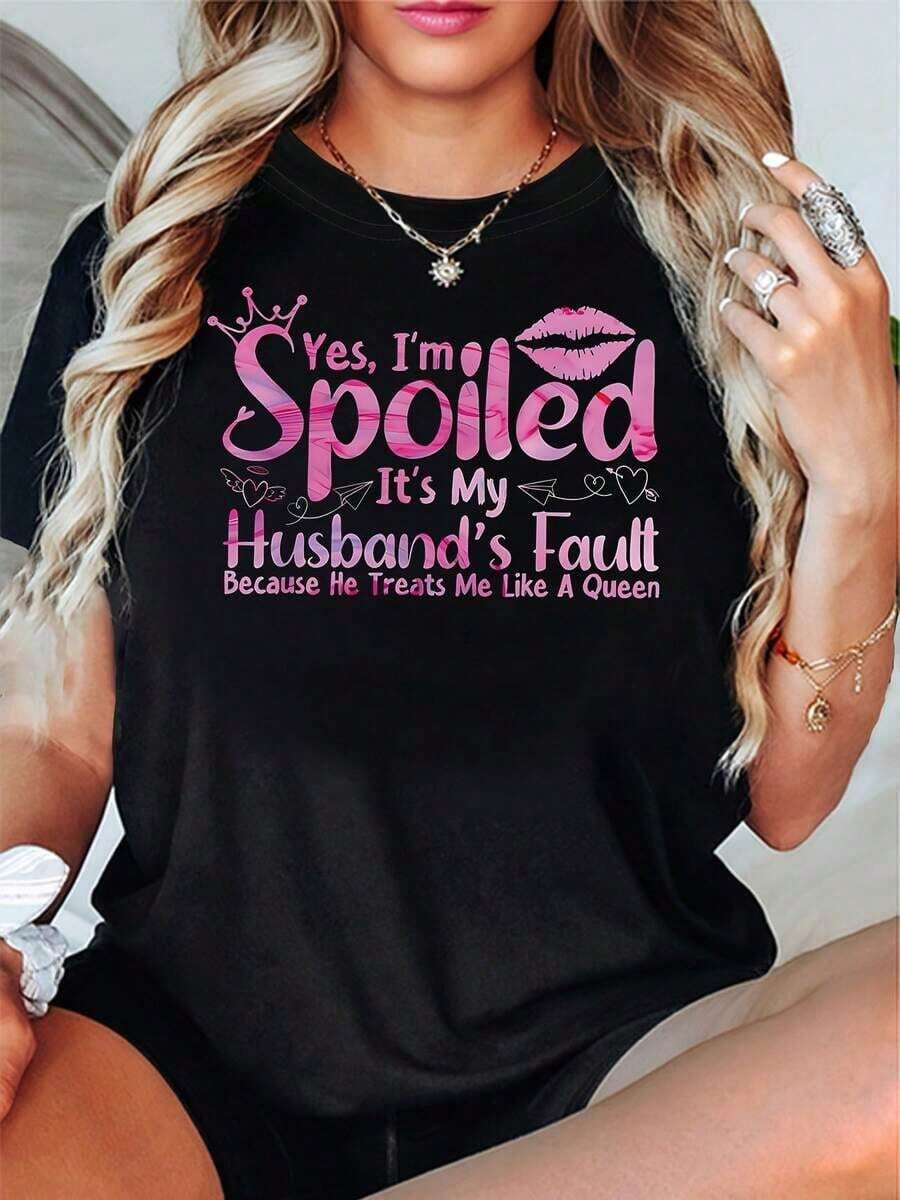 I'M A MOM, A GRANDMA, AND AN EXCEPTIONAL GRANDMA. I'm Not Afraid Of Anything. A Casual Women's T-Shirt With Sunflower And Heart Patterns, Celebrating The Pride Of Being A Mom In Spring And Summer, Perfect For Everyday Outings And Holiday Gifts. - 黑色2 - 查看 1