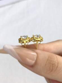 一对0.5-1.0克拉圆形莫桑石925纯银耳钉 - 优雅奢华的订婚、结婚、送给闺蜜、生日、周年纪念礼物。新娘首饰。 - 金色 - 查看 2