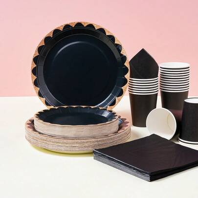 黑色包边一次性餐具套装，7/9英寸派对餐盘，一次性纸盘、纸杯、餐巾纸，适用于节日、婚礼、订婚、生日、派对、庆典等场合。
