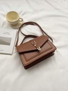 Borsa a tracolla da donna con texture intrecciata e decorazione con cintura, borsa a secchiello con patta - Castano - Visualizzare 6