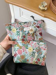 1 PC/Set Pink Green Floral Jacquard Embroidery Women Girl Makeup Pouch Make Up Bag Portable Large Capacity Cosmetic Bag With Zipper,For Travel And Vacation Essentials,For Sanitary Napkins,Keys,Hair Accessories,Charger,Lipsticks,Cosmetics,Perfume,Makeup Brush Holder Organizer Storage Bag,For Skin Care And Beauty Products,For Women,Students,School Girls,For Birthday Gifts,Friends Gift,Holiday Gift - Green - View 15