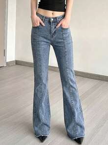 Pantalones vaqueros de mezclilla azul lavada para mujer con bolsillos laterales y botones, informales y versátiles para el uso diario. - Lavado ligero - Ver 3