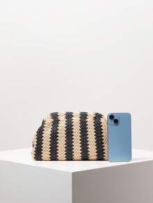 Bohemian Style Women's Clutch Bag, Random Pattern, Summer Beach Bag, Travel Essential, Cruise Essential, Holiday Outfit - Multicolor - View 3