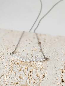 1件精致金色不锈钢迷你珍珠微笑条形项链，简约珍珠吊坠项链，适合女性日常办公婚礼佩戴 - 珍珠項鍊 - 查看 3