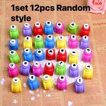 24 件套迷你剪贴簿纸艺打孔器套装 – 包括 6 个卡纸切割器、12 个花朵纸艺打孔器、形状切割器等 – 无需电池,手动手持工具 - 手工壓花器 - 查看 11