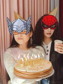 Bộ 8/16/24 mặt nạ trang trí và mặt nạ nửa mặt chủ đề Siêu anh hùng Marvel cho tiệc sinh nhật/đám cưới, bao gồm: Người Nhện, Người Sắt, Wolverine, các họa tiết nhân vật, phụ kiện chụp ảnh sinh nhật, trang trí tiệc lễ hội, mặt nạ cosplay và đạo cụ chụp ảnh studio, thích hợp cho tiệc sinh nhật, ngày lễ và họp mặt gia đình. - Mặt nạ nhện - Xem 2