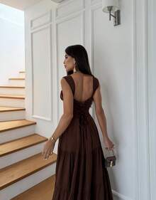 Elegant Women's Maxi Dress With A Flared Skirt And Ruffle Detail, A Viscose Linen Party Dress With A Corset Effect. - Rỉ Nâu - Xem 2