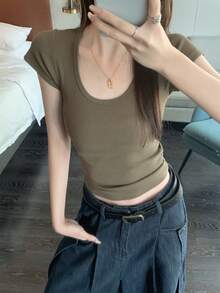 Áo thun nữ tay ngắn cổ chữ U vai thường màu trơn 2026, kiểu dáng ôm sát, thích hợp cho mùa xuân/hè. - màu nâu - Xem 1