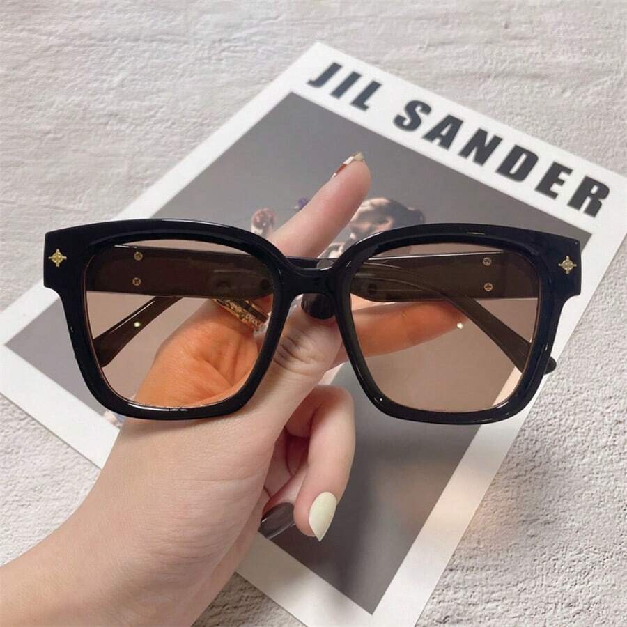 1 par de gafas con montura cuadrada de moda, adecuadas para hombres y mujeres. Ideales para fiestas, viajes, festivales de música, deportes, conducción, atuendos de vacaciones, playa, actividades al aire libre, accesorios de verano, vacaciones, salidas familiares, golf, senderismo, atuendo elegante, accesorios de moda callejera y entrenamientos. - Multicolor - Ver 1