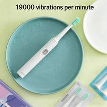 HYUNDAI X6 Electric Toothbrush, Battery-Powered, Portable For Home Use, Comes With 5 Replacement Brush Heads, Deep Cleaning And Whitening, Extra-Long Battery Life - White - View 6