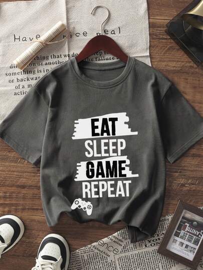 Tween Boy 游戏图案深灰色短袖 T 恤，男童休闲舒适夏季上衣