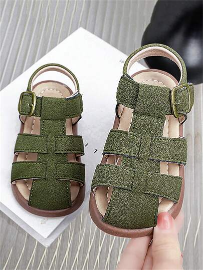 1 đôi dép xăng đan ngoài trời cho trẻ nhỏ/trẻ sơ sinh, màu xanh rêu, đế mềm, chống trơn trượt, có khóa cài, kiểu dáng thời trang, màu trơn dễ thương, hở mũi, thoáng khí, nhanh khô, thích hợp cho mùa xuân/hè.