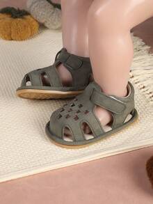 1 Pair Infant Shoes, Heart Hollow Design, Minimalist Versatile Sandals, Suitable For Summer - Green - View 3