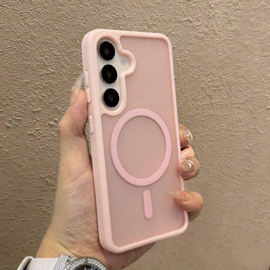 高級啞光手機殼，相容 Galaxy A17 A55 A56 A37 A36 A57 A27 S25Ultra S26Ultra S24、S23 FE A16，亦相容 Galaxy A15 A35 A26 S24 S25 S24Ultra S25 FE S26 FE 機型，全方位相機保護、內建鏡頭膜、觸感柔軟、防指紋、支援無線充電、防震設計