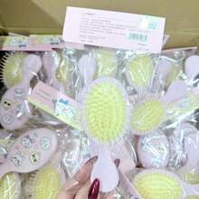 chiikawa 1件动漫人物系列毛绒发梳卡通气垫便携可爱按摩学生梳，新年礼物，情人节礼物，复活节礼物[随机款式] - 彩色 - 查看 5