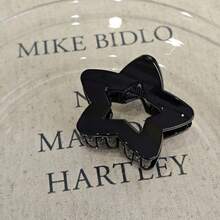 1/4个星形镂空小夹子高弹耐用后脑勺半扎发学生通勤简约时尚发夹 - 星星小髮夾 - 查看 11