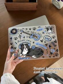 Chiếc túi đựng laptop trong mờ nguyên khối này có thiết kế hình chú cún hoạt hình và đàn guitar điện. Nó nhẹ, chống sốc và tương thích với các mẫu Air 13 inch và 15 inch, cũng như các mẫu Pro M2 và M3 14 inch. Kết hợp khả năng chống bám vân tay, chống sốc và tản nhiệt, đây là món quà hoàn hảo cho các dịp lễ và sự kiện đặc biệt. - Xem 4