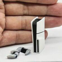 Mô hình tay cầm chơi game PS Mini, mô hình TV thật, đồ trang trí TV nhà búp bê, đồ trang trí cảnh thu nhỏ, đồ chơi tiêu biểu, thích hợp để trang trí mô hình nhà cửa, văn phòng, nhà ở. - Nhiều màu - Xem 1