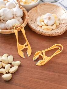 1/2pcs Multi-Functional Garlic Peeler, Garlic Clove Peeling Tool, Manual Garlic Peeler, Double-Ended Manual Kitchen Tool, Easy Peeling Without Hurting Hands, Suitable For Home Kitchen, Plastic Design, Suitable For Hand Use, Perfect For Home Cooking - Multicolor - View 3
