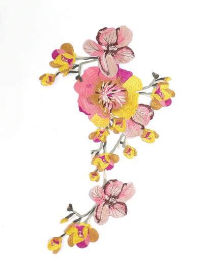 1pc Pink & Yellow Floral Embroidered Patch, 3D Petals & Gradient Pistil, Cute & Retro Embroidery Applique, Suitable For Dresses, Cheongsam, Fashion DIY Decor